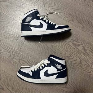 Air jordan 1 mid obsidian